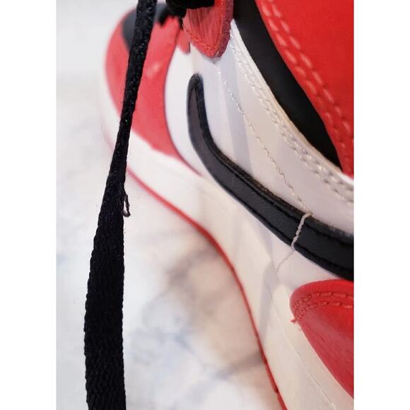 Nike Air Jordan 1 Retro High Rare Air Max Youth Sz. 5.5 Red & Black 705300-800 - Picture 11 of 16